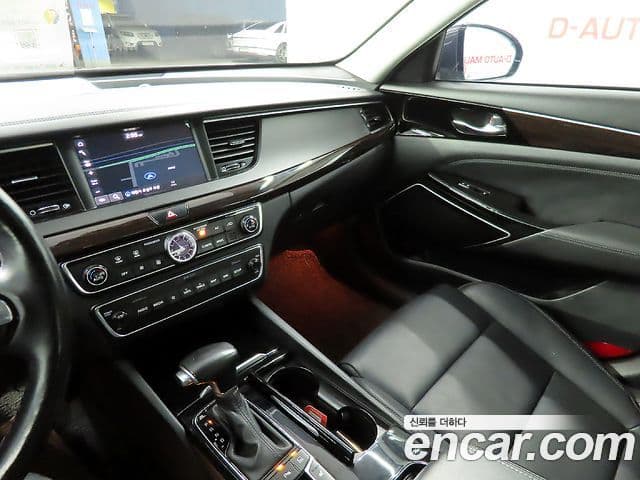 Kia All New K7 Noblesse, 2019 10