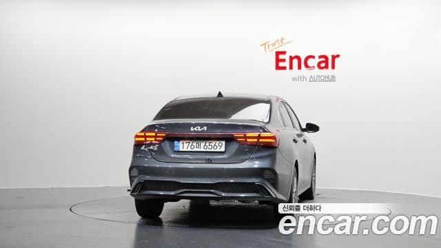 Kia The / новый New K3 2세대 Signature, 2022 4