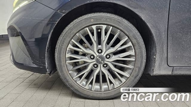 Kia The / новый New K3 2세대 Signature, 2022 все фото