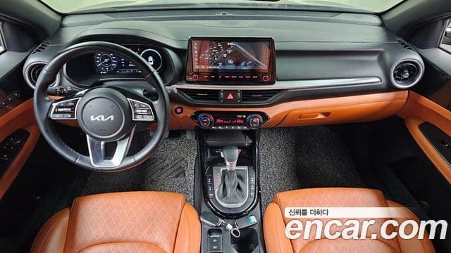 Kia The / новый New K3 2세대 Signature, 2022 7