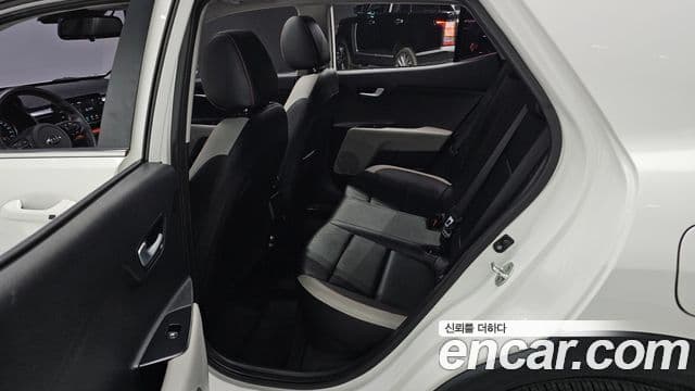 Kia Stonic Prestige, 2018 12