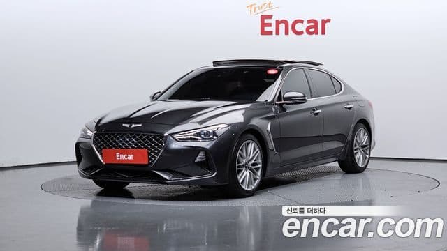 Genesis G70 Elite, 2019 1