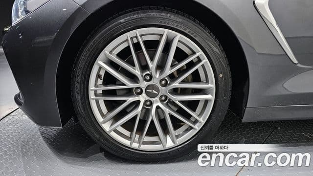 Genesis G70 Elite, 2019 все фото