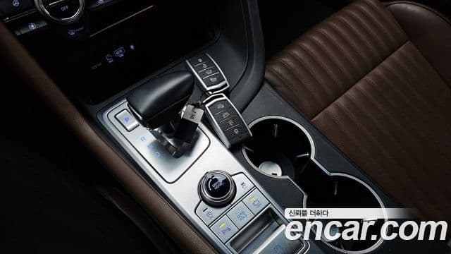 Genesis G70 Elite, 2019 9