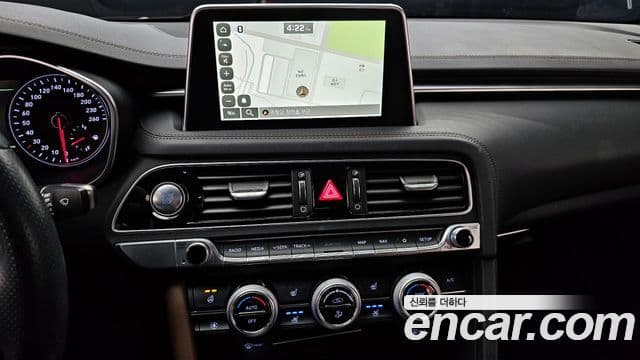 Genesis G70 Elite, 2019 14