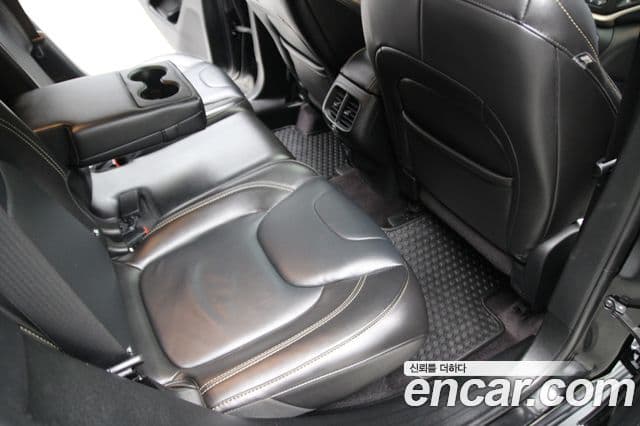 Jeep Cherokee(KL) 2.4 Longitude high AWD, 2016 14