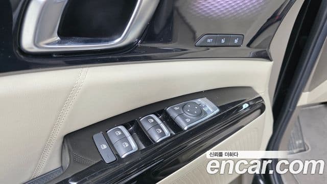 Kia Carnival 4세대 Signature, 2021 12