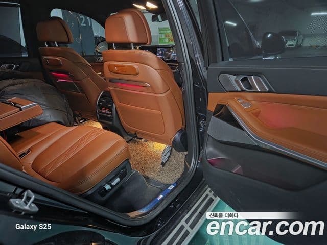 BMW X7 (G07) xDrive 40d M Sport 7인승, 2024 13