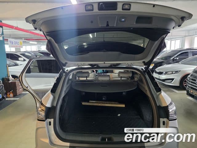 Hyundai NEXO Premium, 2019 13