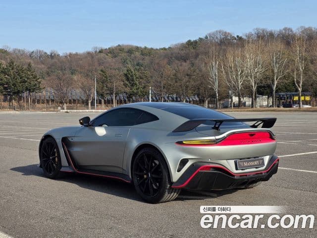 Aston Martin 밴티지 2세대 5.2 V12 Final Edition, 2023 2