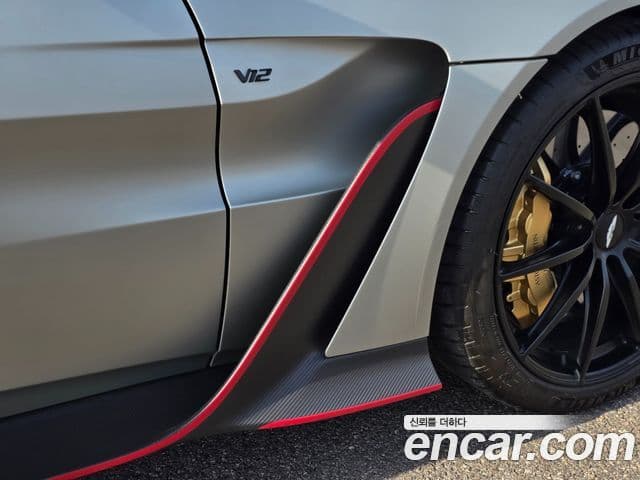 Aston Martin 밴티지 2세대 5.2 V12 Final Edition, 2023 17