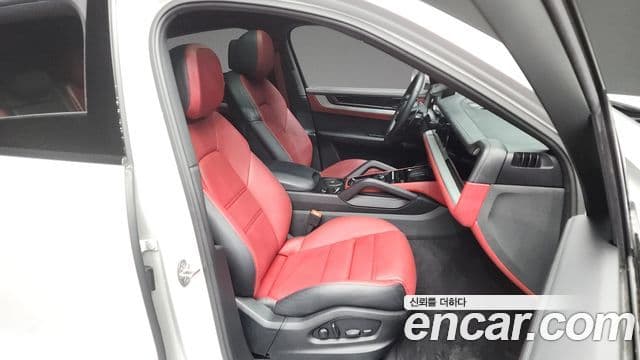 Porsche Cayenne (PO536) 3.0 купе, 2024 11