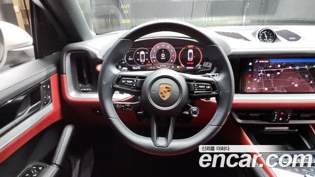 Porsche Cayenne (PO536) 3.0 купе, 2024 13