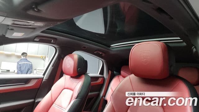 Porsche Cayenne (PO536) 3.0 купе, 2024 17