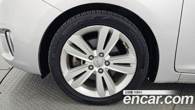 Kia All New Carens Prestige, 2015 все фото