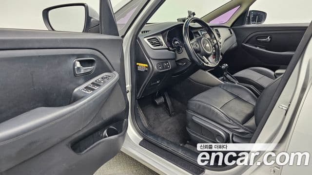 Kia All New Carens Prestige, 2015 10