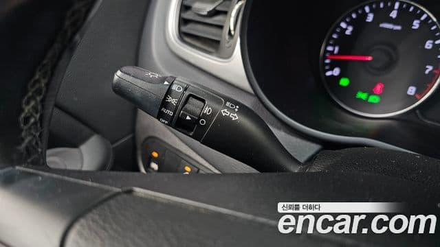 Kia All New Carens Prestige, 2015 18