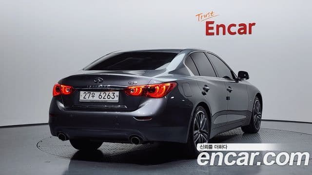 Infiniti Q50 Premium, 2015 2