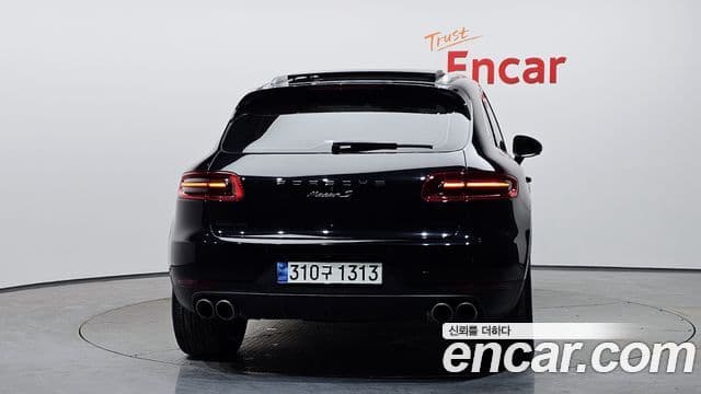 Porsche Macan 95B, 2017 4