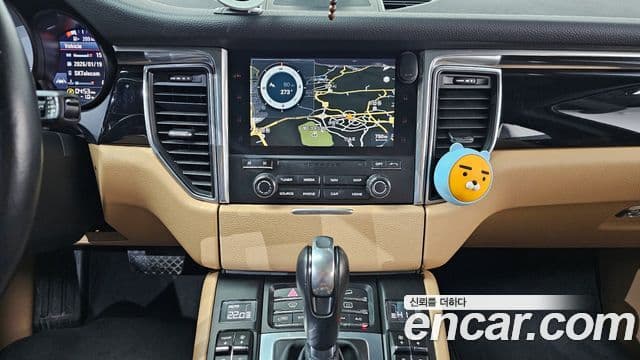 Porsche Macan 95B, 2017 14