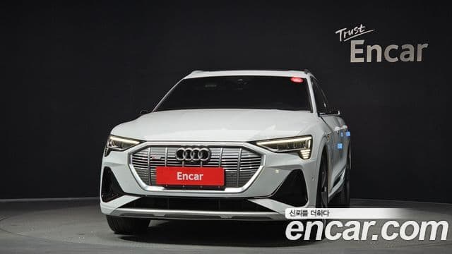 Audi e-Tron 55 Quattro Sportback, 2022 3