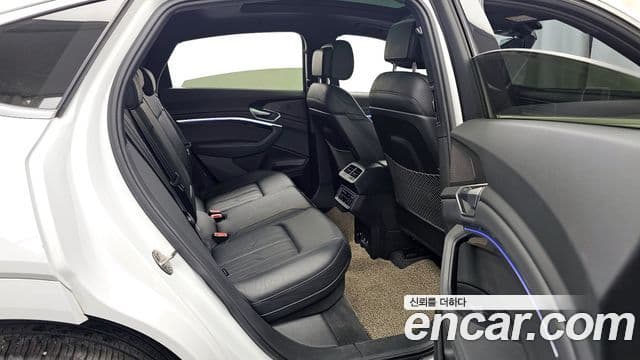 Audi e-Tron 55 Quattro Sportback, 2022 12