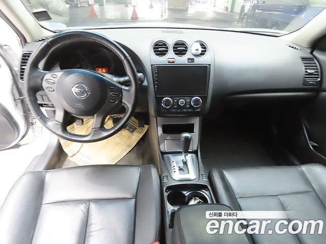 Nissan 알티마 L32, 2012 9
