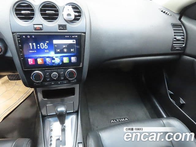 Nissan 알티마 L32, 2012 17