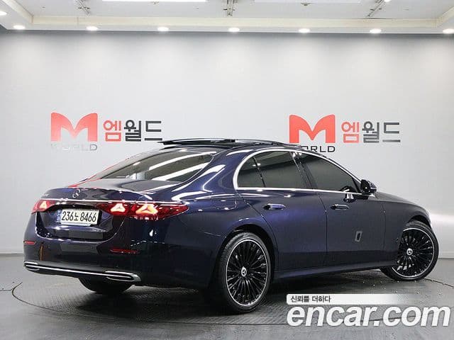 Mercedes-Benz E-класс W214 Avantgarde, 2024 4