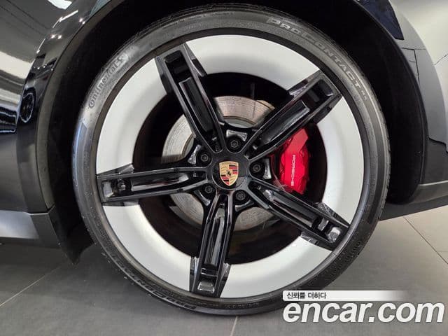 Porsche 타이칸 4S, 2025 все фото