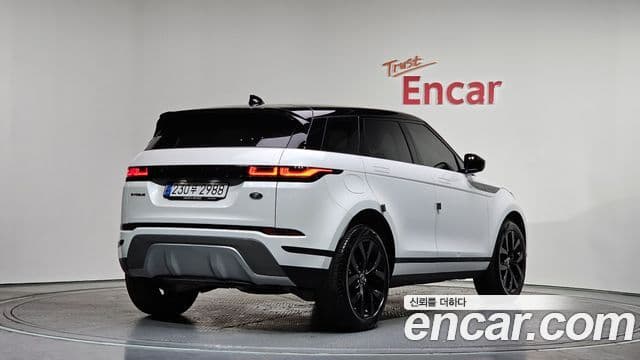 Land Rover Range Rover Evoque 2세대 P250 SE, 2023 2
