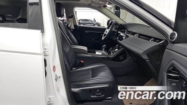 Land Rover Range Rover Evoque 2세대 P250 SE, 2023 11