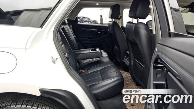 Land Rover Range Rover Evoque 2세대 P250 SE, 2023 12