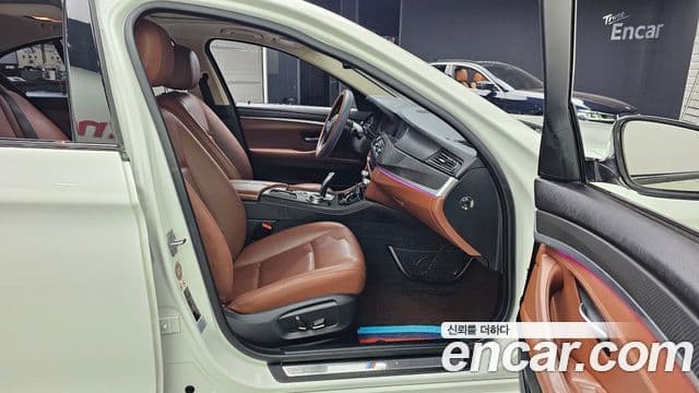 BMW 5시리즈 (F10) 520d xDrive M Aero Dynamic, 2016 11