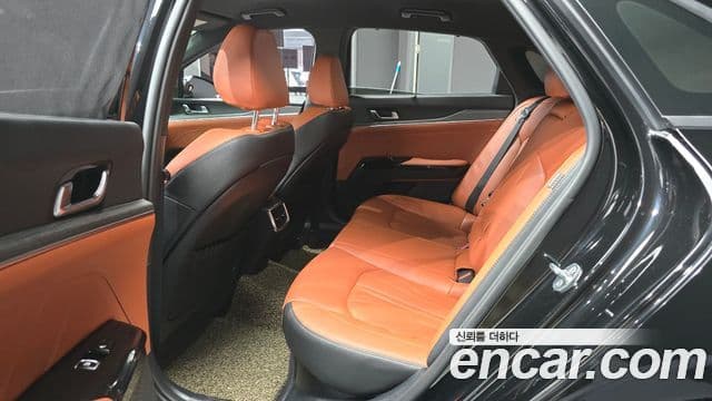 Kia The / новый New K5 гибрид 3세대 Signature, 2024 12