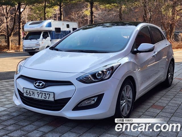 Hyundai i30(новый кузов / новое поколение) 1.6 GDI PYL, 2014 3