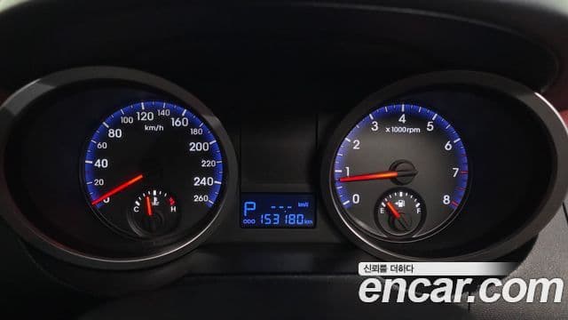 Hyundai Genesis купе 200 турбо P, 2010 8