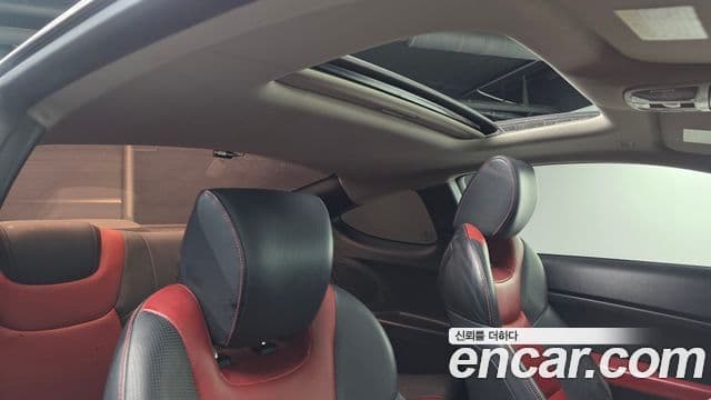 Hyundai Genesis купе 200 турбо P, 2010 17