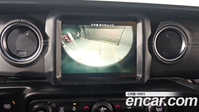 Jeep Wrangler (JL) 2.0 Overland Power top 4도어, 2022 16