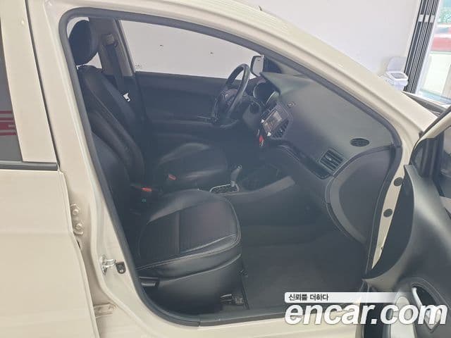 Kia The / новый New Morning Luxury, 2016 9