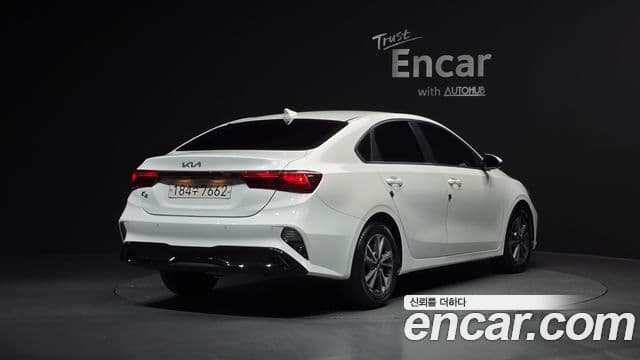 Kia The / новый New K3 2세대 Trendy, 2022 2