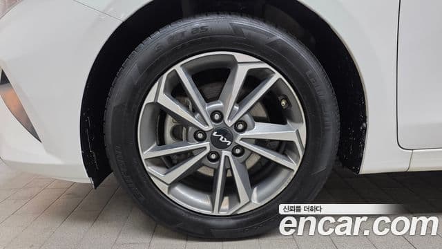 Kia The / новый New K3 2세대 Trendy, 2022 все фото