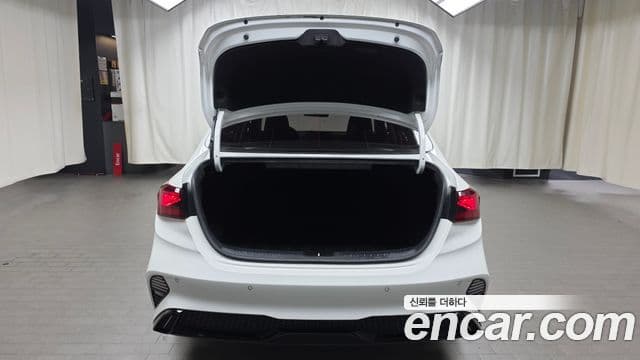 Kia The / новый New K3 2세대 Trendy, 2022 20