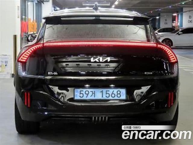 Kia EV6 GT 4WD, 2023 все фото