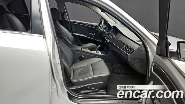 BMW 5시리즈 (E60) 520i седан, 2008 11