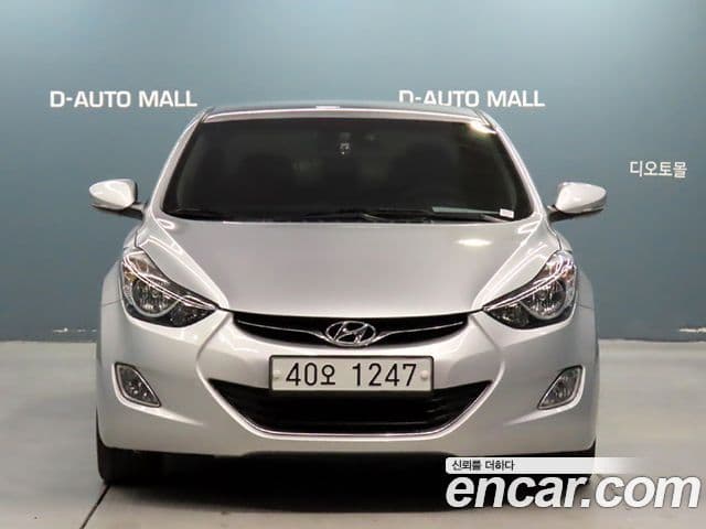 Hyundai Avante MD Premier, 2012 3