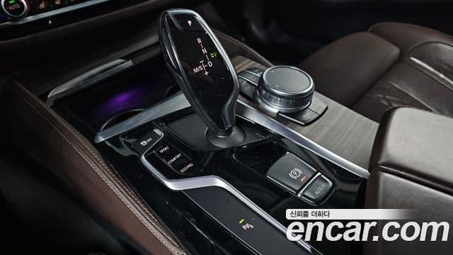 BMW 5시리즈 (G30) 530i Luxury Plus, 2018 9