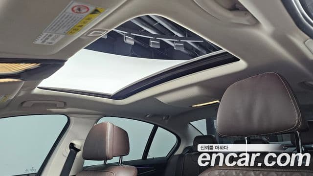 BMW 5시리즈 (G30) 530i Luxury Plus, 2018 16