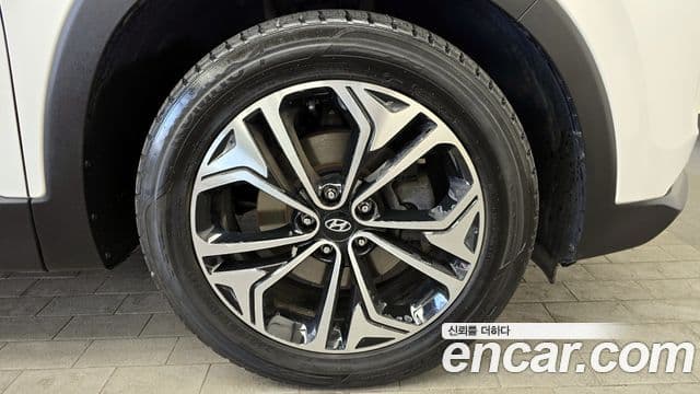 Hyundai Santa Fe TM Prestige, 2020 все фото