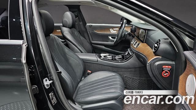 Mercedes-Benz E-класс W213 Exclusive, 2019 10
